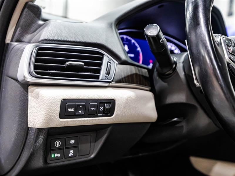 2020 Honda Accord - Image 22