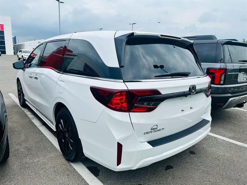 2025 Honda Odyssey - Image 6