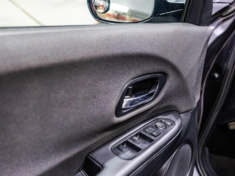 2020 Honda HR-V - Image 11