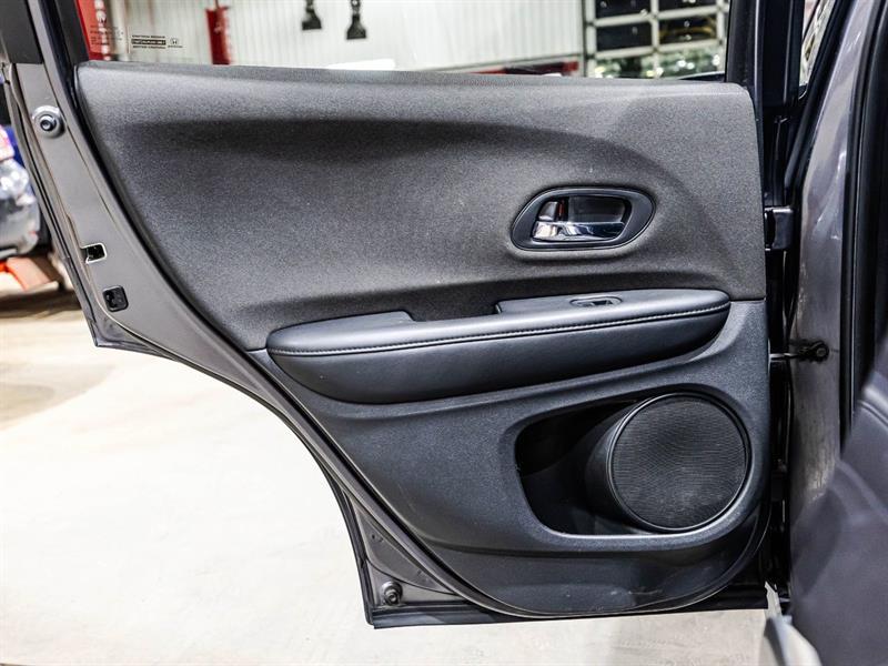 2020 Honda HR-V - Image 12