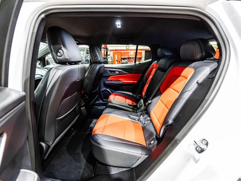 2024 Chevrolet Equinox - Image 13