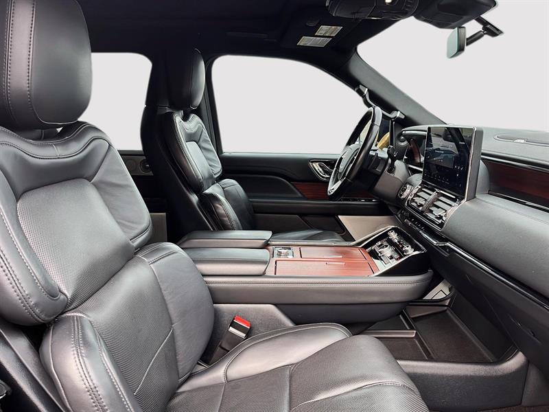 lincoln Navigator 2023 - 13