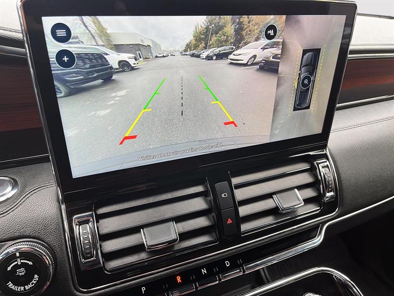 lincoln Navigator 2023 - 21