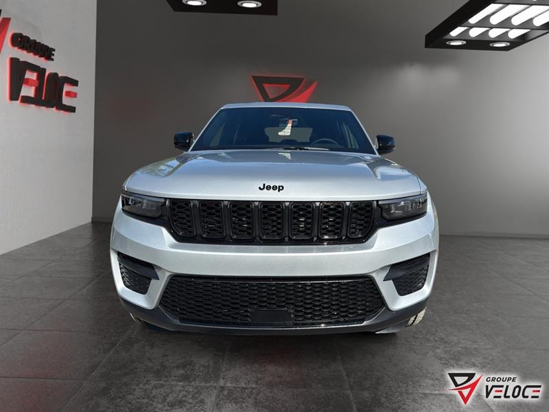 Jeep Grand Cherokee 2