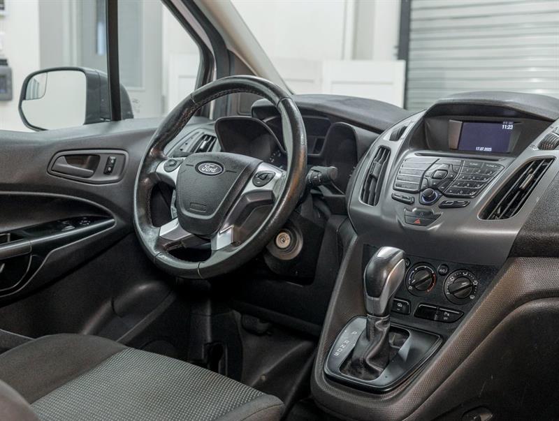ford Transit Connect 2017 - 24