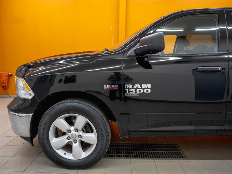 ram 1500 Classic 2023 - 29
