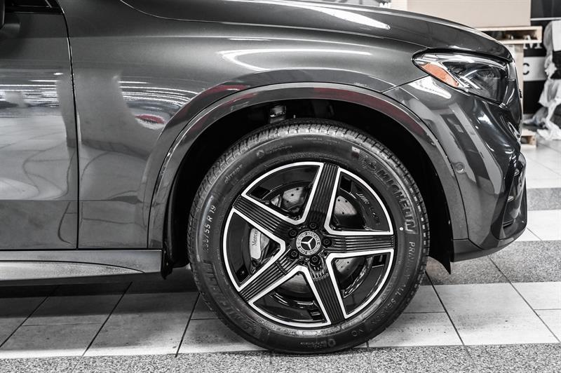 2025 Mercedes-Benz GLC - Image 6