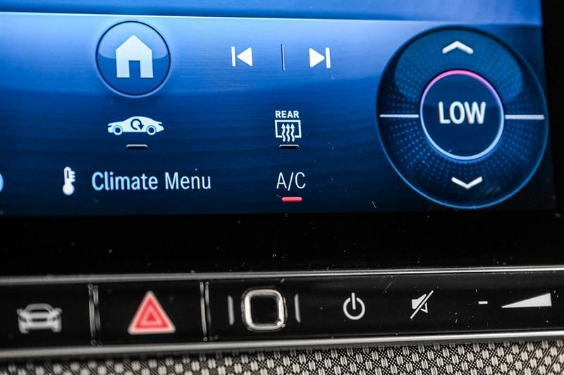 2025 Mercedes-Benz GLC - Image 23