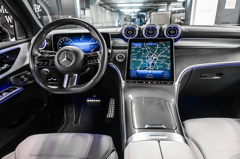 2025 Mercedes-Benz GLC - Image 24