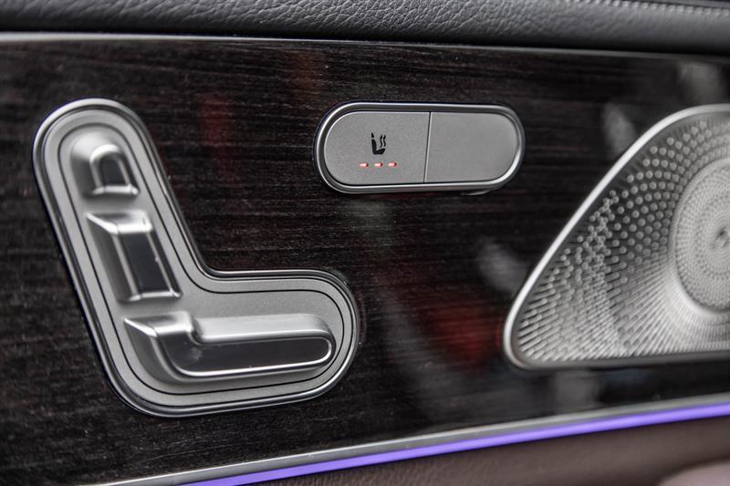 2023 Mercedes-Benz GLS - Image 28