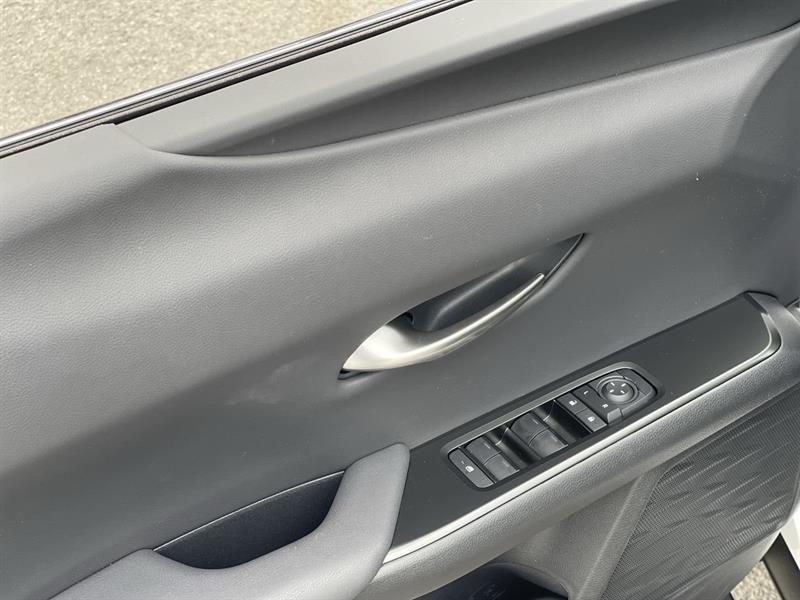lexus UX HYBRID 2025 - 21