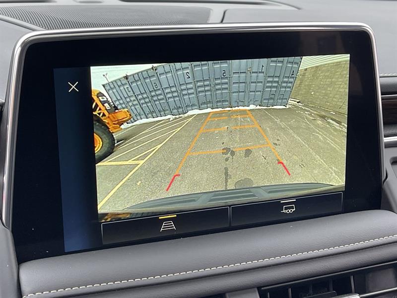 Chevrolet Suburban 25