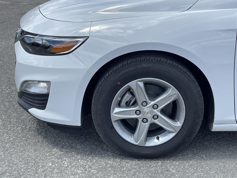 chevrolet Malibu 2024 - 18