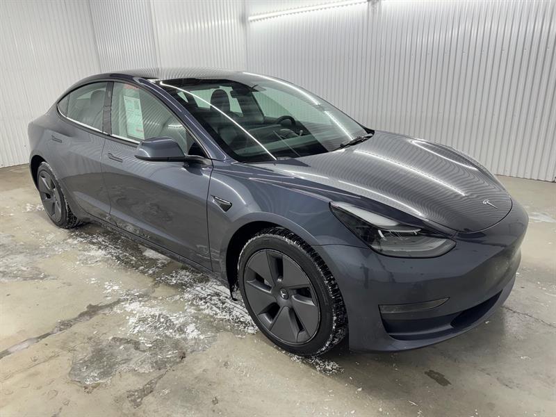 2023 Tesla Model 3 - Image 7