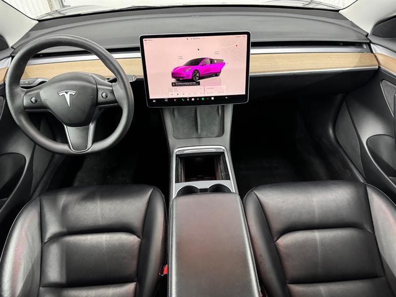 2023 Tesla Model 3 - Image 21