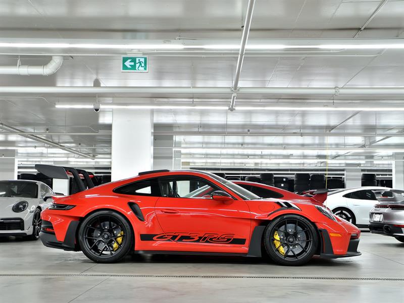 porsche 911 2024 - 2