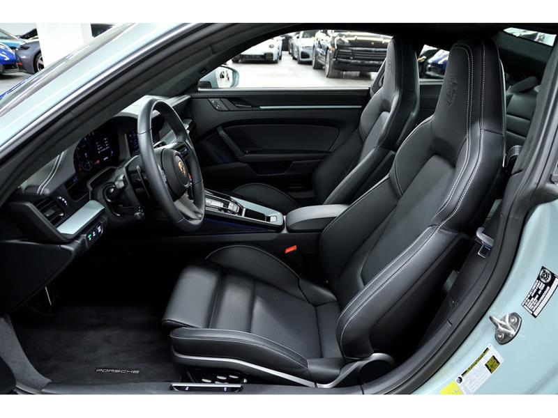 porsche 911 2025 - 13