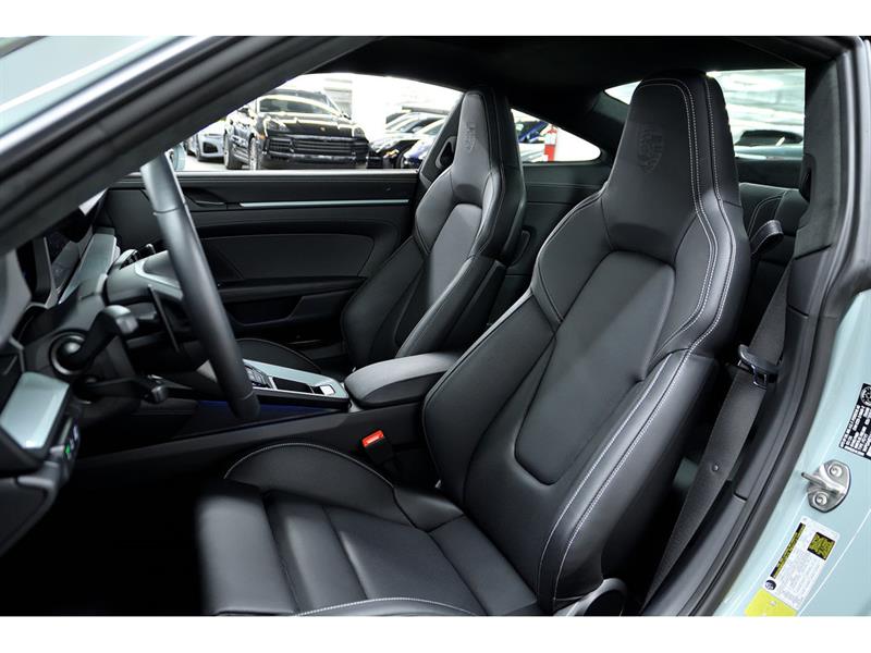 porsche 911 2025 - 17