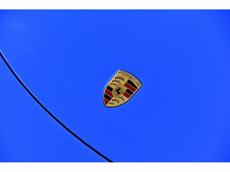 Porsche 718 Cayman 7