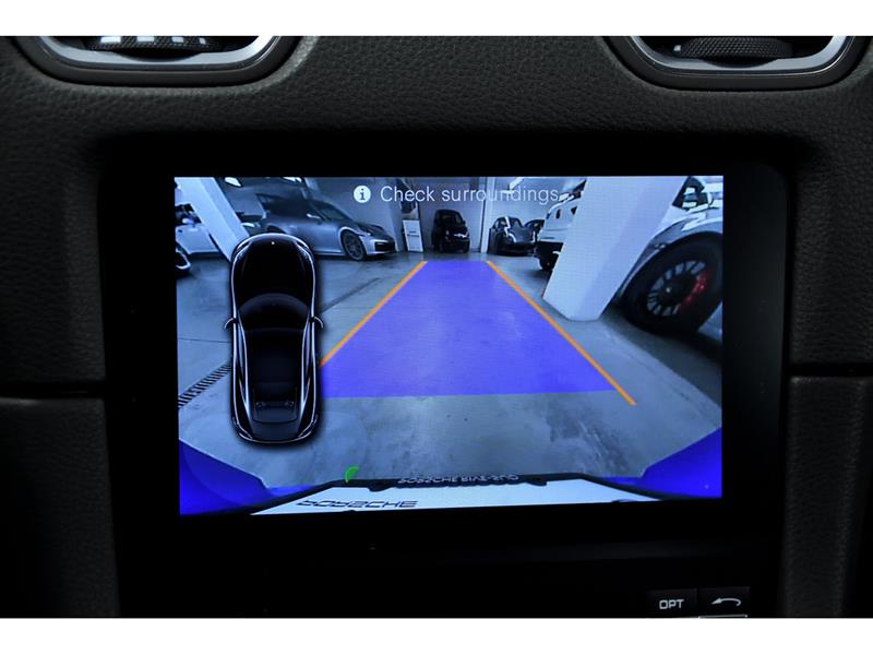 Porsche 718 Cayman 20