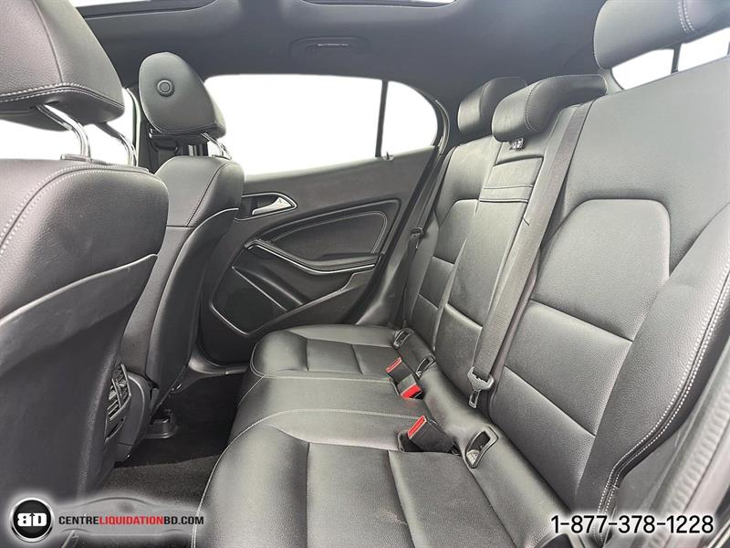 mercedes-benz GLA 2018 - 14