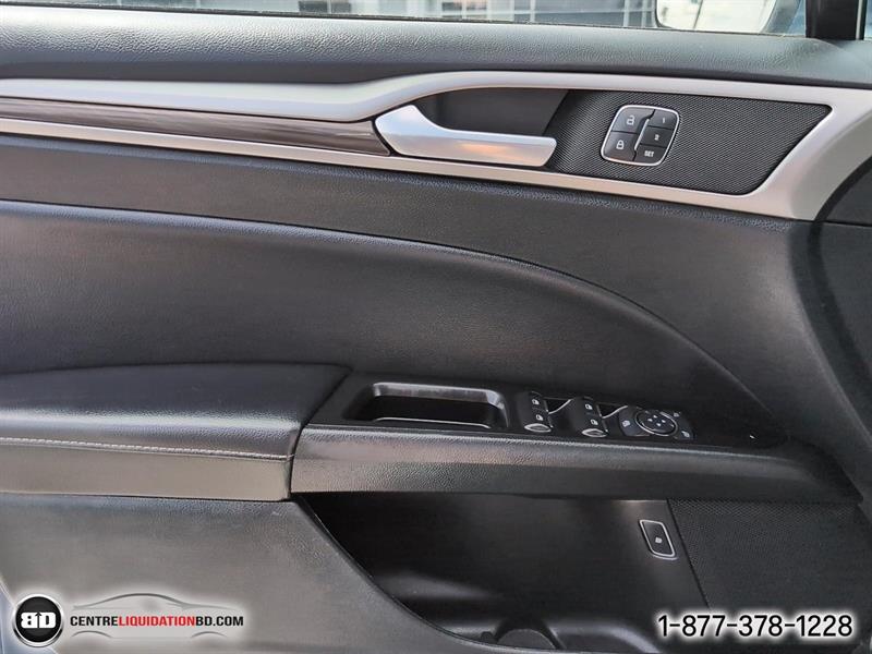 ford Fusion Energi 2018 - 16