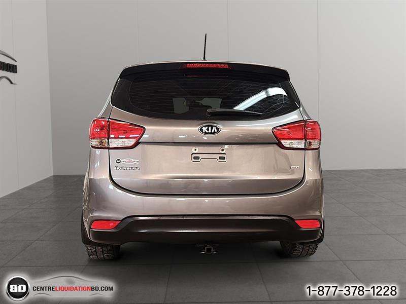kia Rondo 2015 - 7