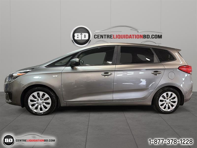 kia Rondo 2015 - 9