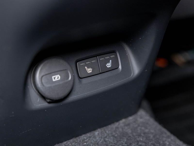 volvo XC40 2022 - 33