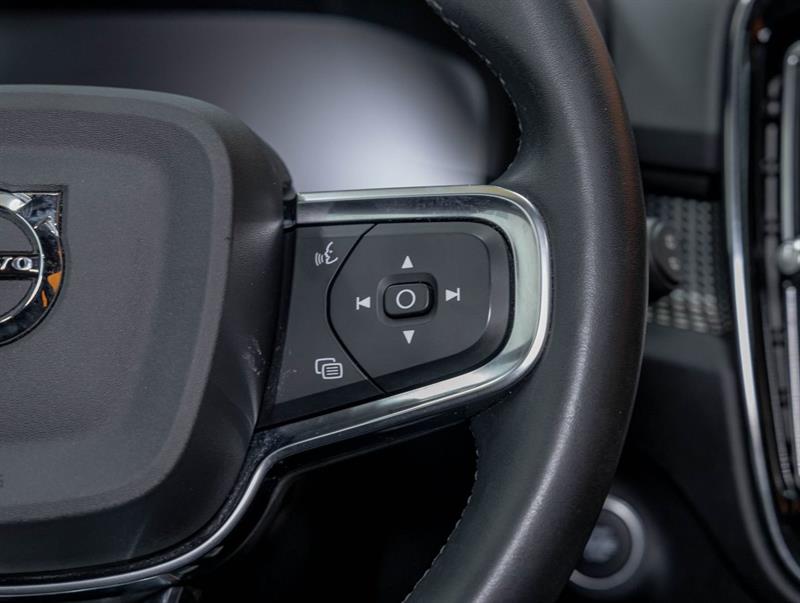 volvo XC40 2022 - 16