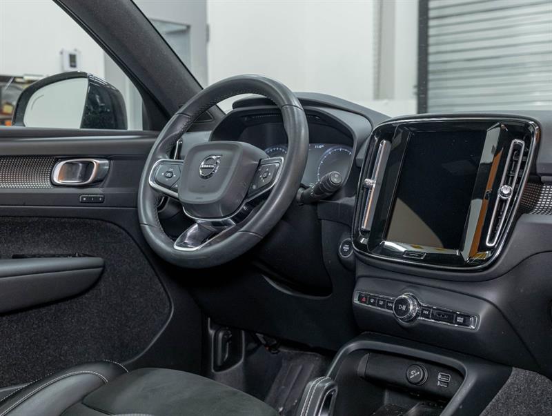 volvo XC40 2022 - 28