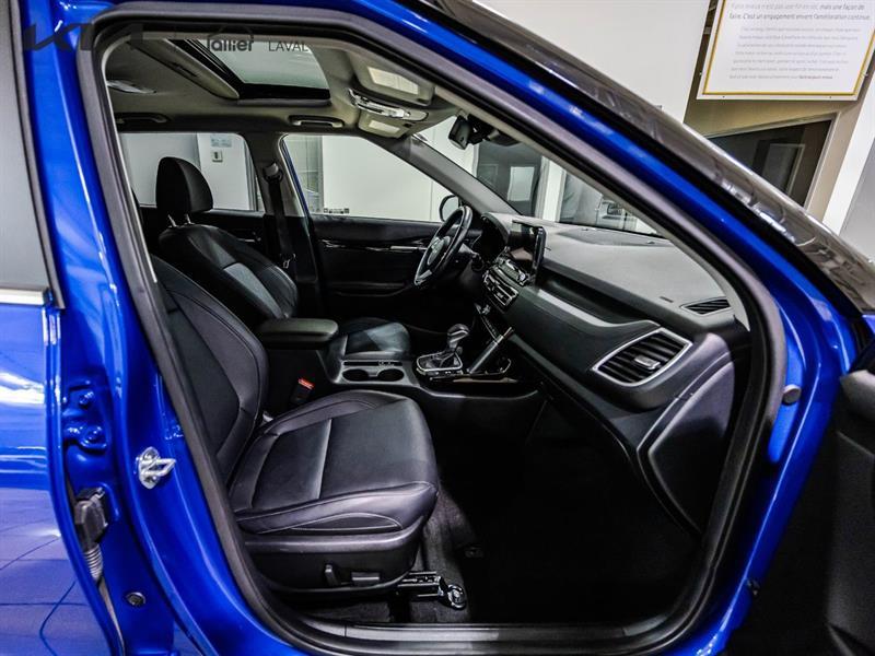 2023 Kia Seltos - Image 12