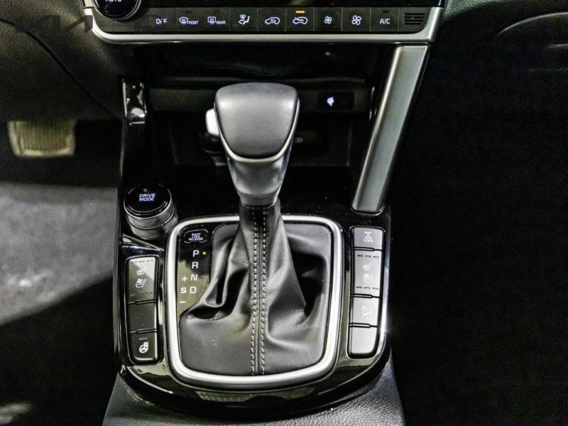 2023 Kia Seltos - Image 17