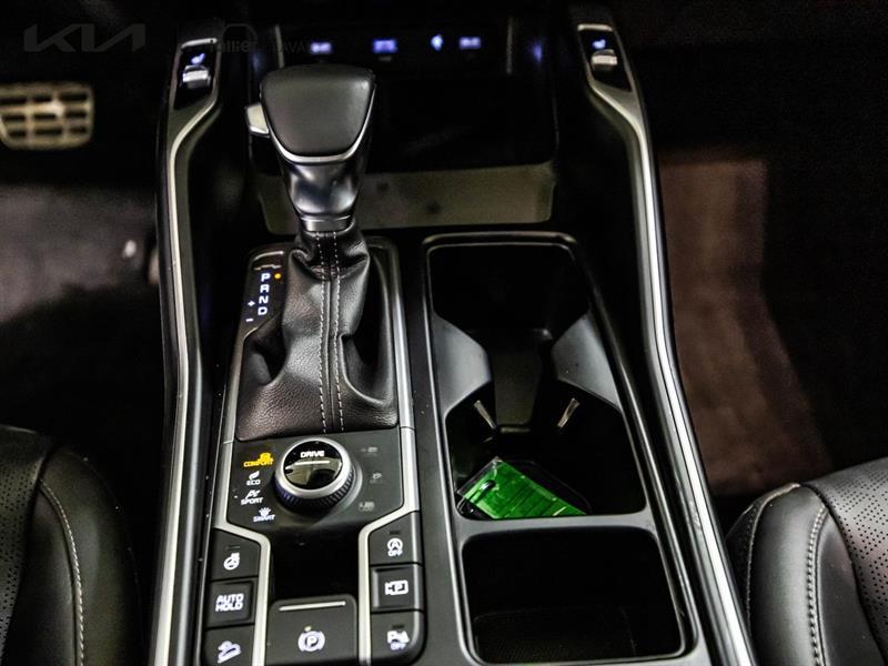 2022 Kia Sorento - Image 26