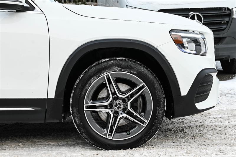 2022 Mercedes-Benz GLB - Image 4