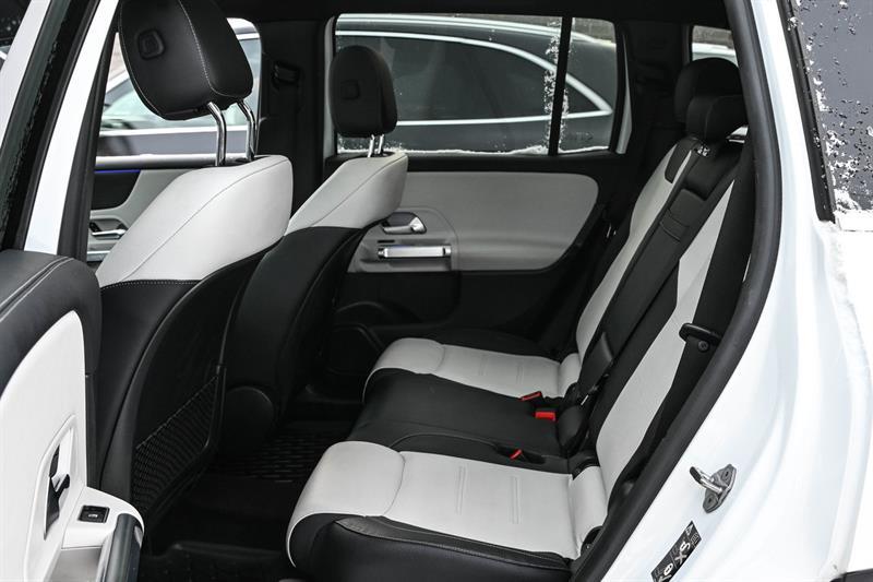 2022 Mercedes-Benz GLB - Image 11