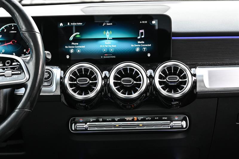 2022 Mercedes-Benz GLB - Image 20