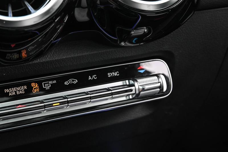 2022 Mercedes-Benz GLB - Image 24