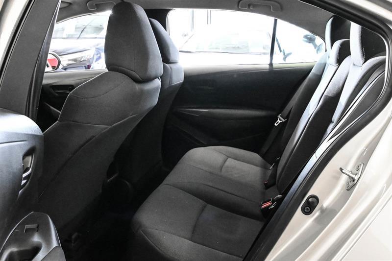 2022 Toyota Corolla - Image 18