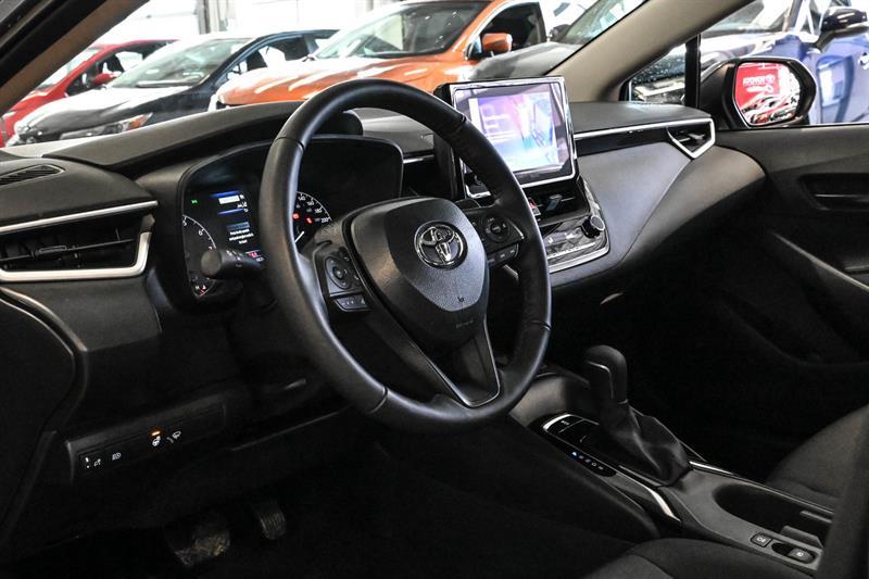 2025 Toyota Corolla - Image 16