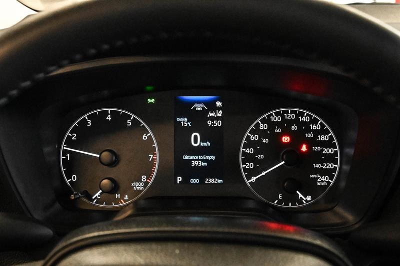 2025 Toyota Corolla - Image 29