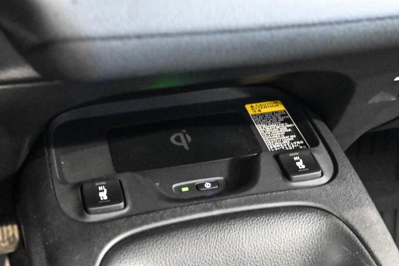 2025 Toyota Corolla - Image 34