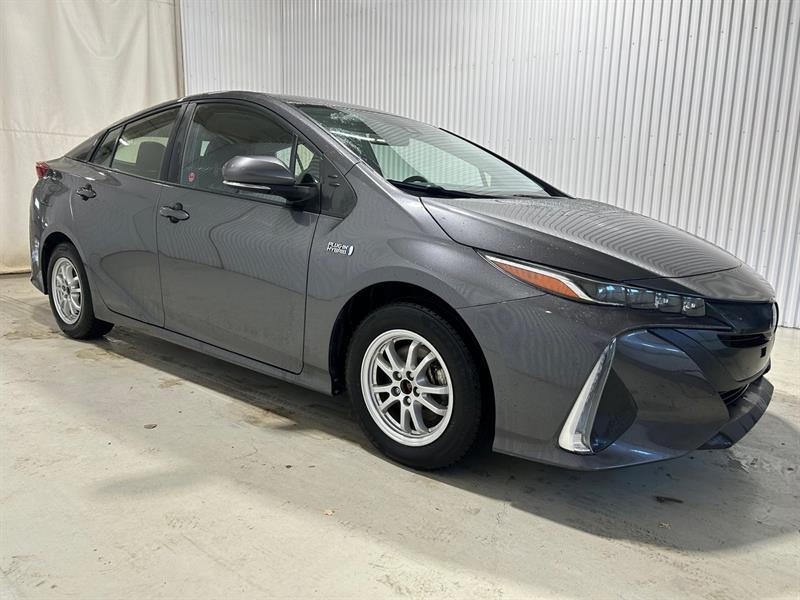 2022 Toyota Prius - Image 4
