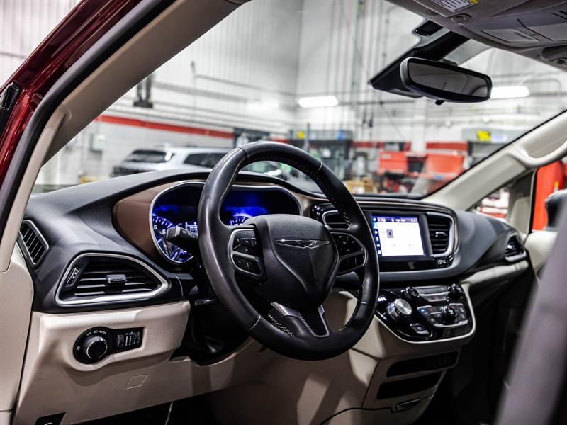 2023 Chrysler Grand Caravan - Image 20