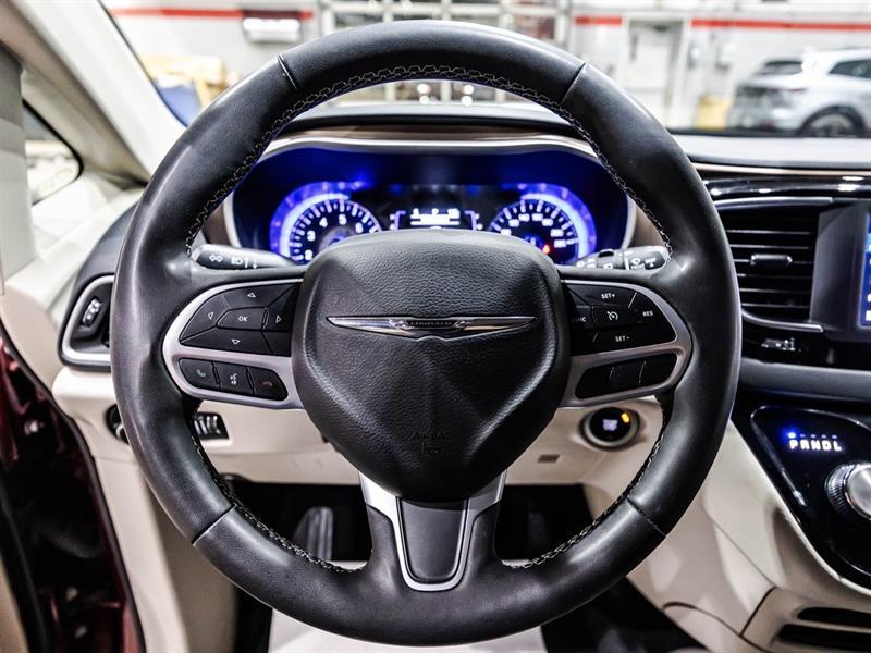 2023 Chrysler Grand Caravan - Image 22