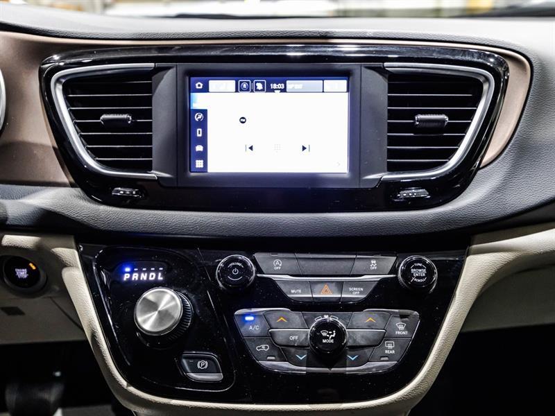 2023 Chrysler Grand Caravan - Image 24