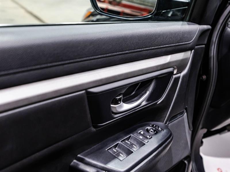 2019 Honda CR-V - Image 11