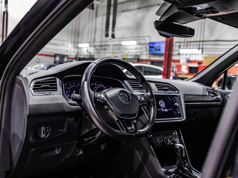 2021 Volkswagen Tiguan - Image 21