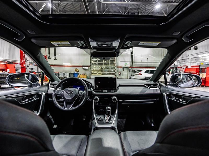 2023 Toyota RAV4 - Image 14