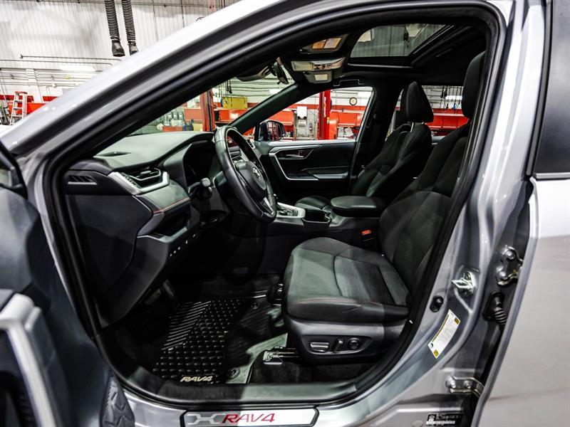 2023 Toyota RAV4 - Image 20